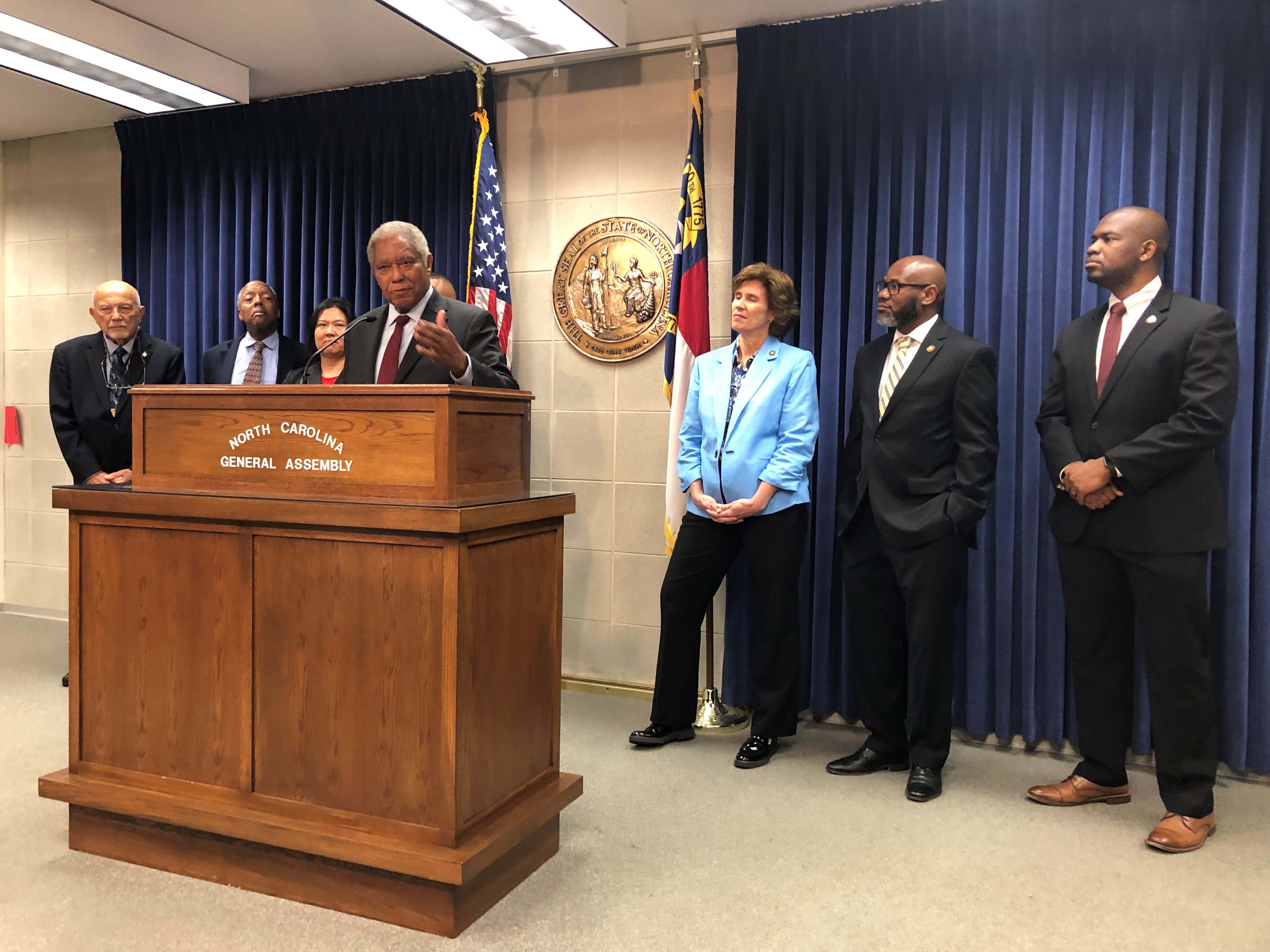 GOP elections bill will suppress vote, Democrats say - Vimarsana News